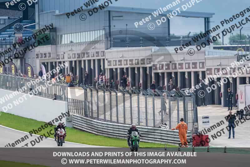 donington no limits trackday;donington park photographs;donington trackday photographs;no limits trackdays;peter wileman photography;trackday digital images;trackday photos